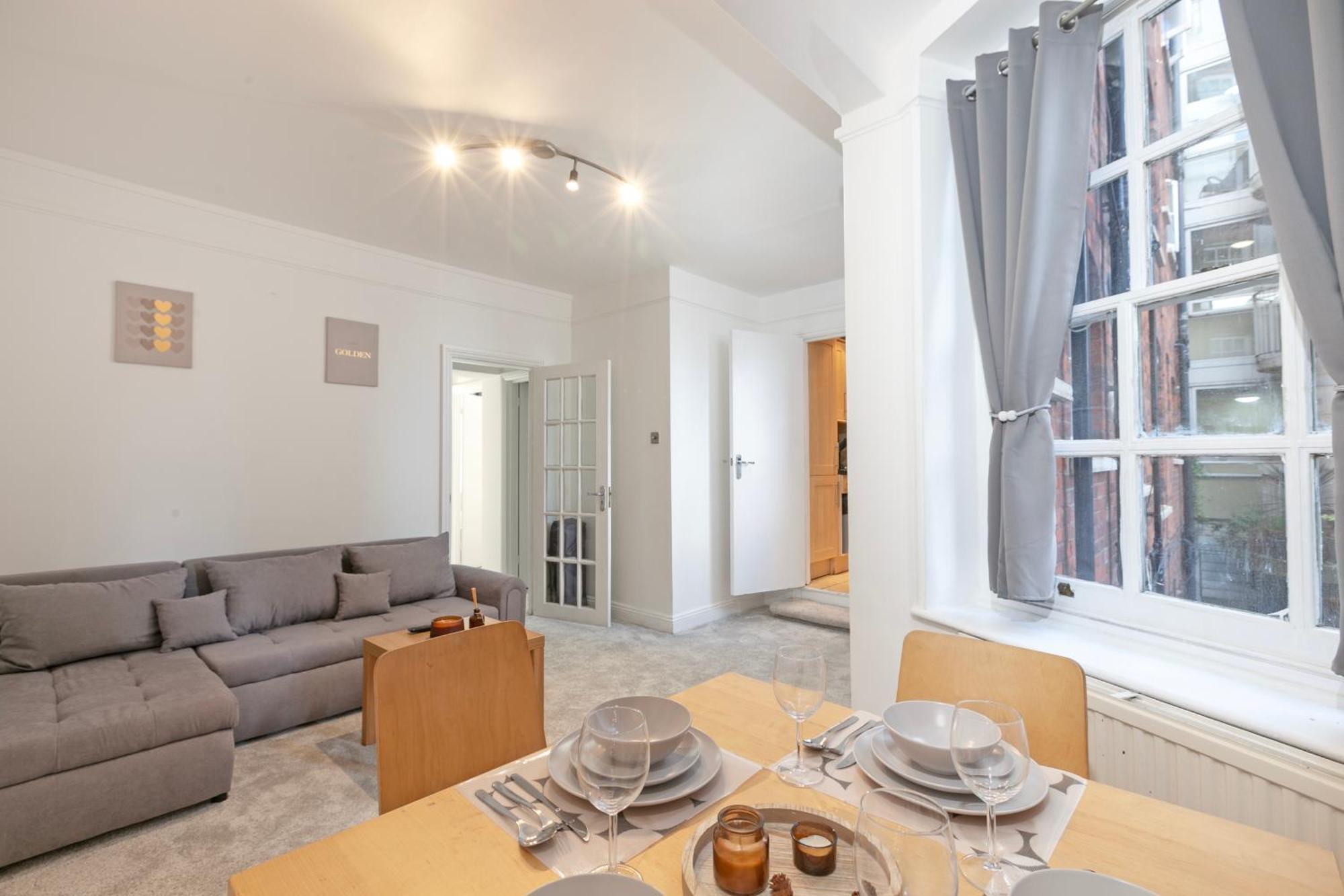 Beautiful 3 Bedroom Flat In Scott Ellis Gardens Londýn Exteriér fotografie