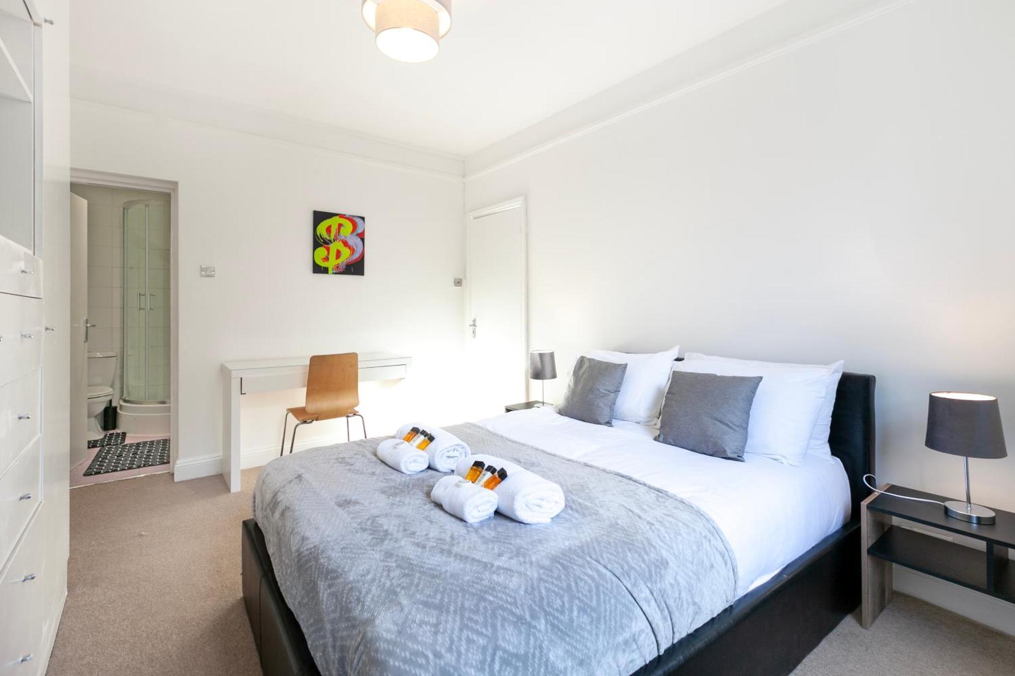 Beautiful 3 Bedroom Flat In Scott Ellis Gardens Londýn Exteriér fotografie