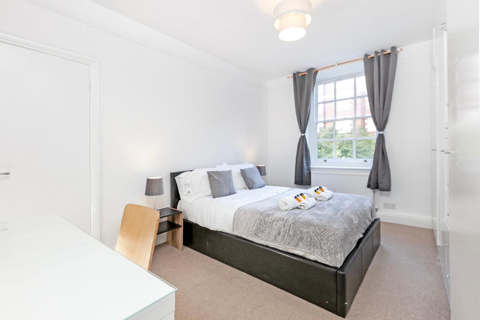 Beautiful 3 Bedroom Flat In Scott Ellis Gardens Londýn Exteriér fotografie