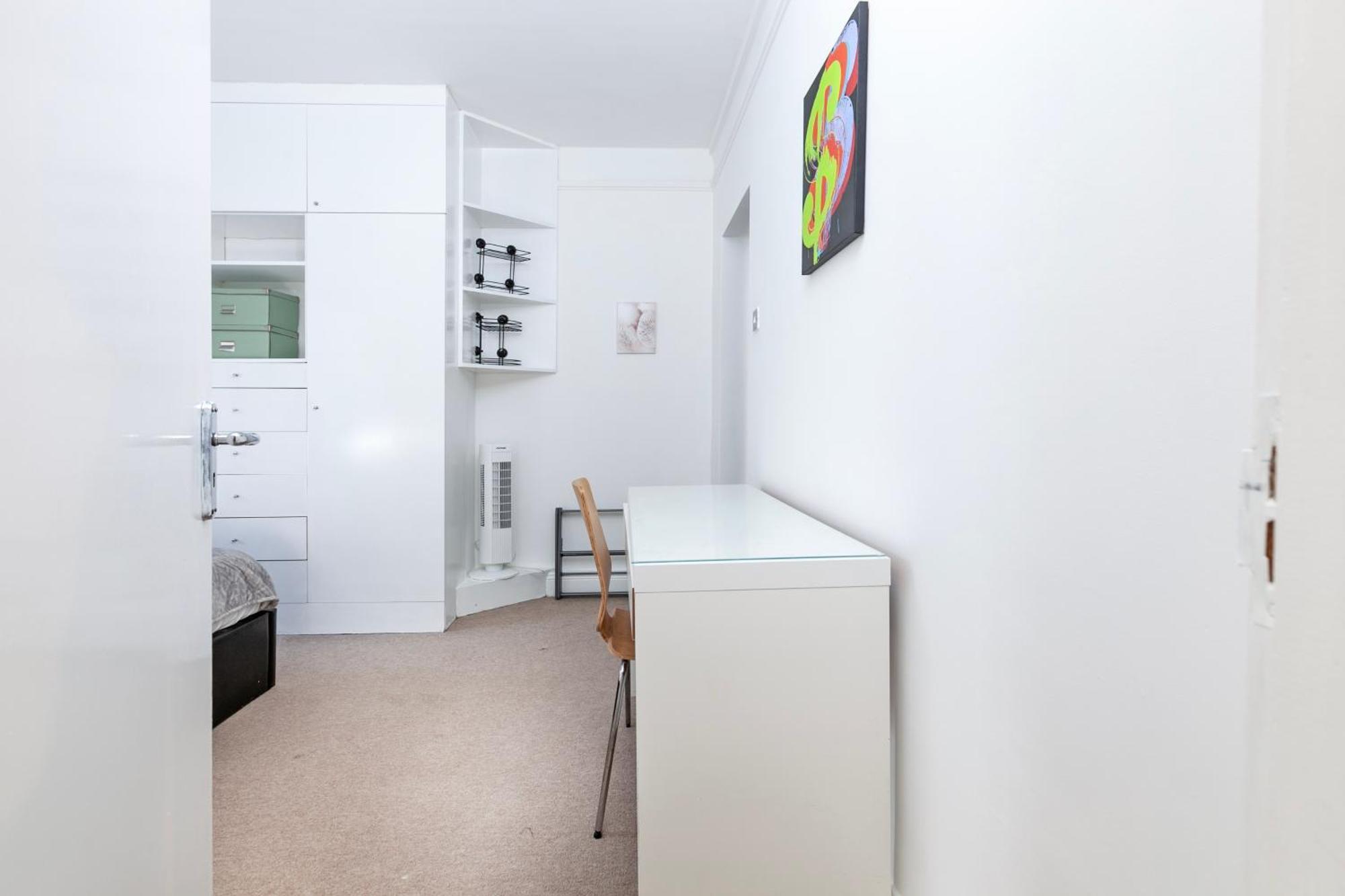 Beautiful 3 Bedroom Flat In Scott Ellis Gardens Londýn Exteriér fotografie